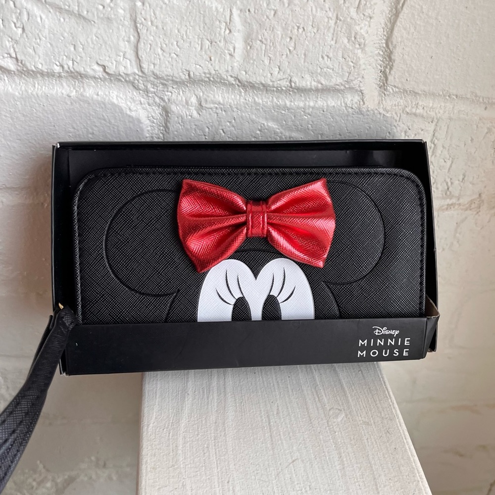 NWT Disney Wallet